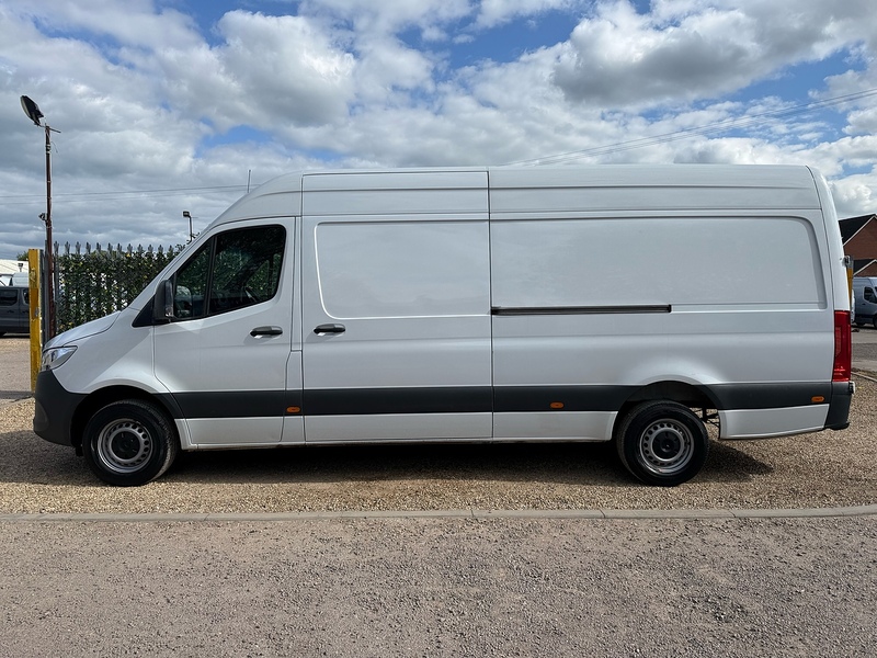 Mercedes-Benz 315 CDI Progressive 2.0 L3 LWB PANEL VAN - WHITE