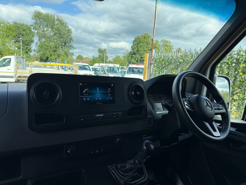 Mercedes-Benz 315 CDI Progressive 2.0 L3 LWB PANEL VAN - WHITE