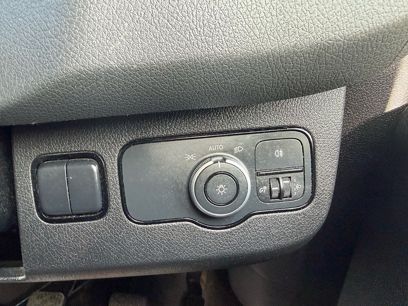 Mercedes-Benz 315 CDI Progressive 2.0 L3 LWB PANEL VAN - WHITE