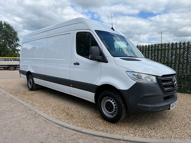 Mercedes-Benz 315 CDI Progressive 2.0 L3 LWB PANEL VAN - WHITE