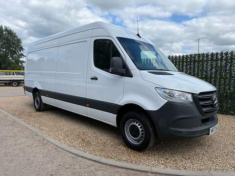 315 CDI Progressive 2.0 L3 LWB PANEL VAN - WHITE
