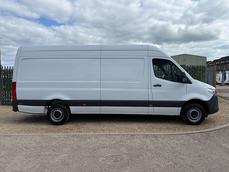 Mercedes-Benz 315 CDI Progressive 2.0 L3 LWB PANEL VAN - WHITE