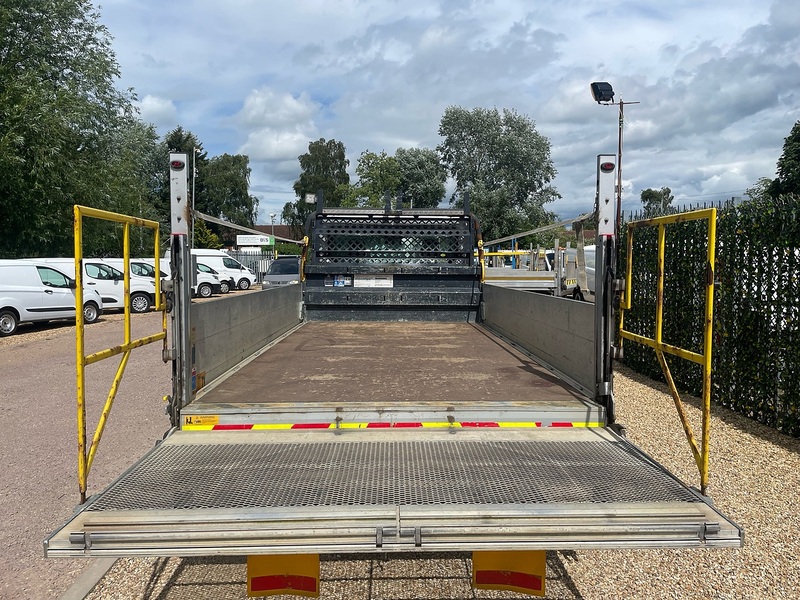 Ford 350 2.0 EcoBlue Leader L4 XLWB DROPSIDE TAIL LIFT - SILVER