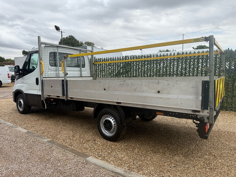Iveco D HPI 14V 35S 3750 2.3 L3 LWB 14FT DROPSIDE - WHITE 2.3 2dr Dropside Manual Diesel