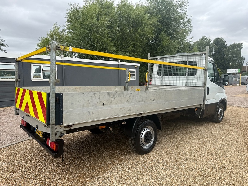 Iveco D HPI 14V 35S 3750 2.3 L3 LWB 14FT DROPSIDE - WHITE 2.3 2dr Dropside Manual Diesel