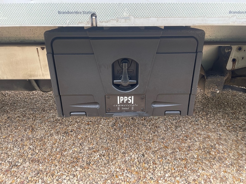 Ford 350 2.0 EcoBlue Leader L4 XLWB DROPSIDE TAIL LIFT - SILVER