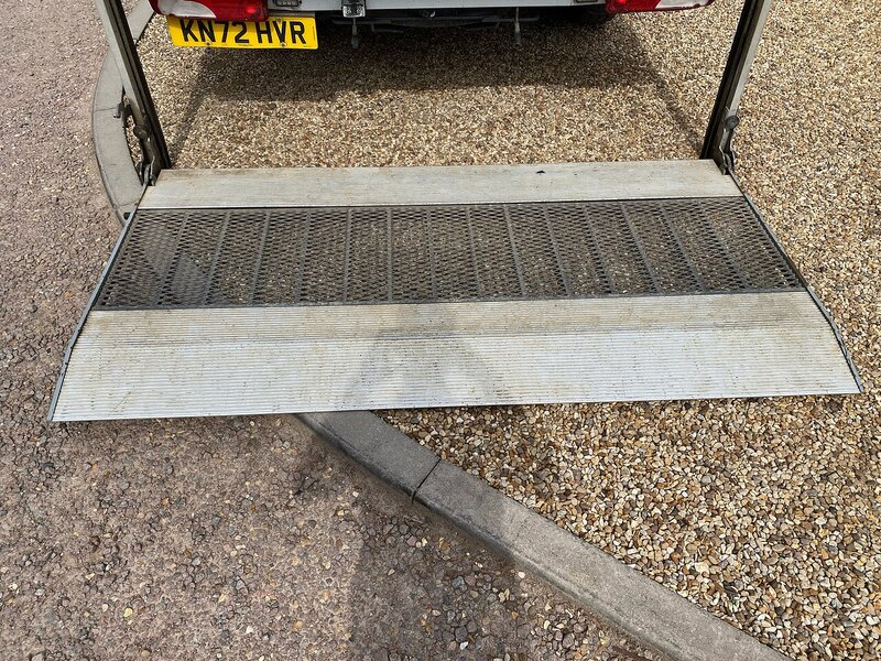 Mercedes-Benz 315 CDI Progressive 2.0 L3 LWB 14FT DROPSIDE - TAIL LIFT