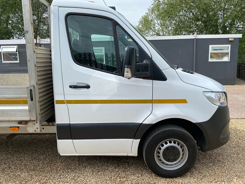 Mercedes-Benz 315 CDI Progressive 2.0 L3 LWB 14FT DROPSIDE - TAIL LIFT