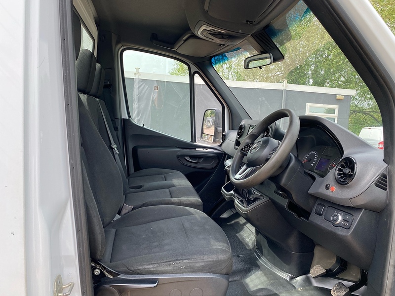 Mercedes-Benz 315 CDI Progressive 2.0 L3 LWB 14FT DROPSIDE - TAIL LIFT