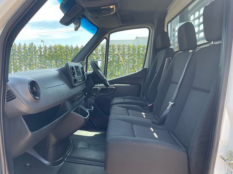 Mercedes-Benz 317 2.0 CDI Progressive L3 LWB DROPSIDE - WHITE
