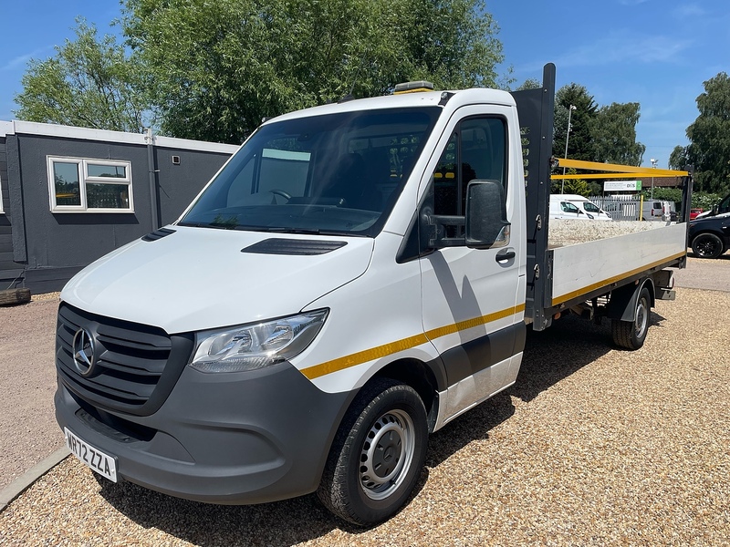 Mercedes-Benz 317 2.0 CDI Progressive L3 LWB DROPSIDE - WHITE