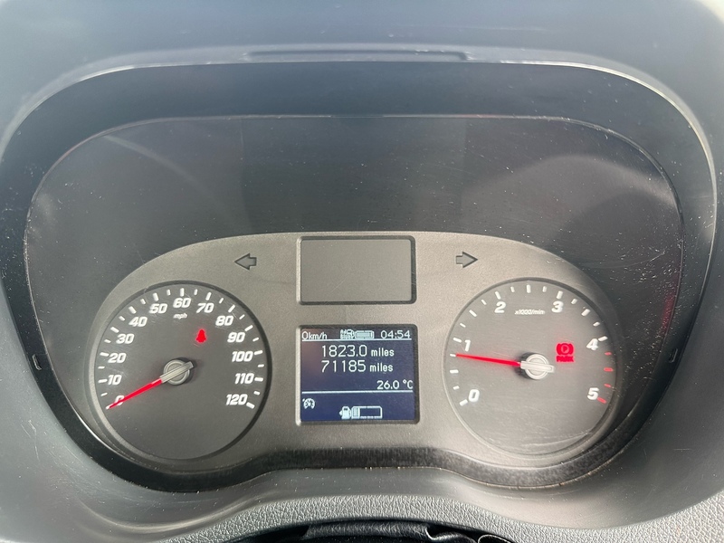 Mercedes-Benz 317 CDI Progressive 2.0 14FT DROPSIDE 2.0 2dr Dropside Manual Diesel
