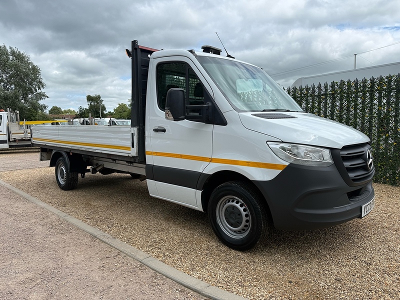Mercedes-Benz 317 CDI Progressive 2.0 170bhp LWB 14FT DROPSIDE