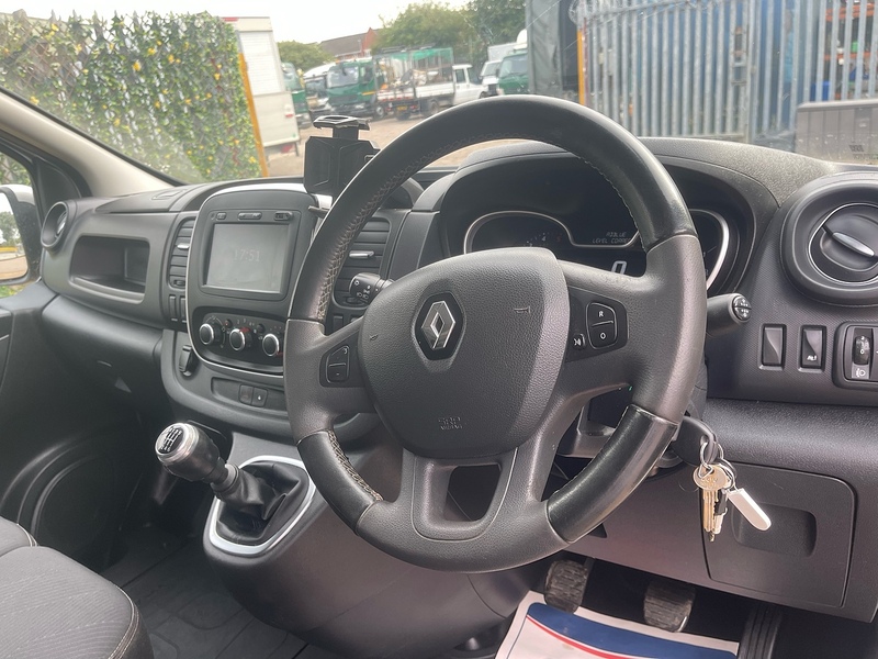 Renault dCi ENERGY 28 Sport L1 H1 SWB PANEL VAN - MERCURY