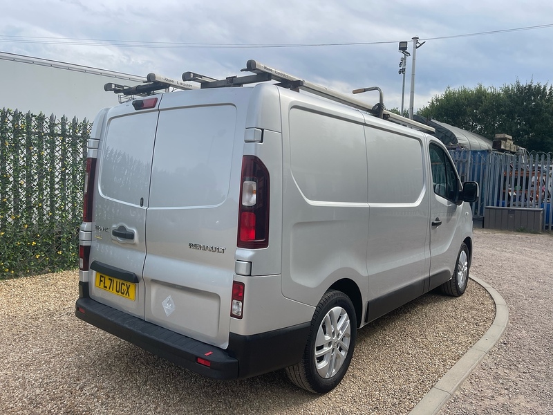 Renault dCi ENERGY 28 Sport L1 H1 SWB PANEL VAN - MERCURY