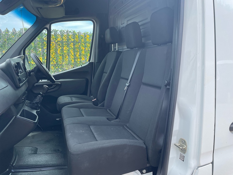 Mercedes-Benz 315 2.0 CDI Progressive L3 LWB PANEL VAN