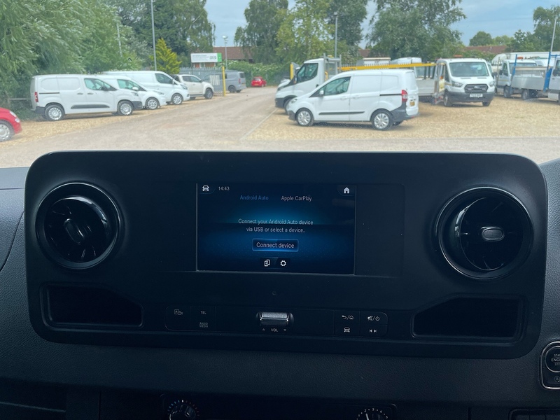 Mercedes-Benz 315 2.0 CDI Progressive L3 LWB PANEL VAN