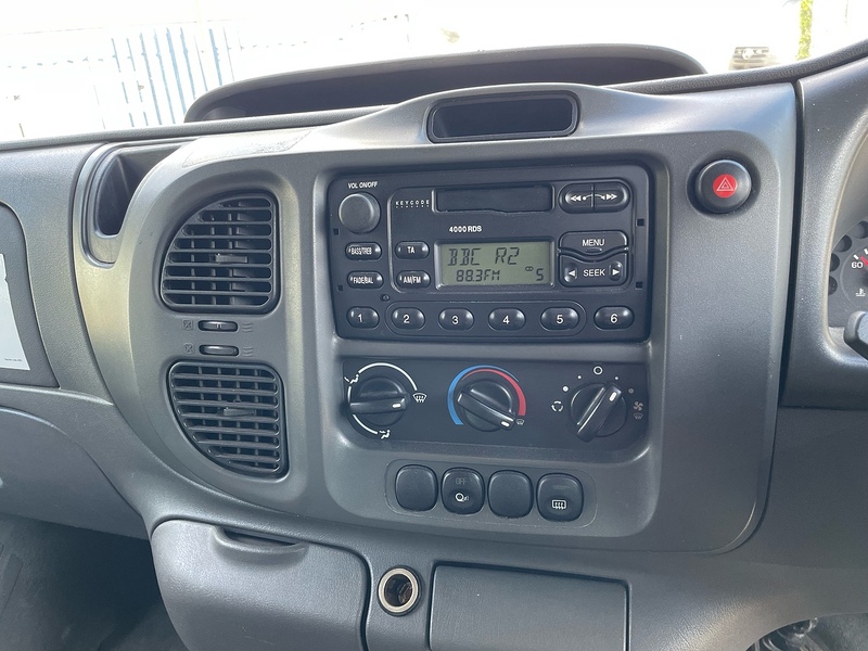 Ford 2.4 Minibus Manual Diesel