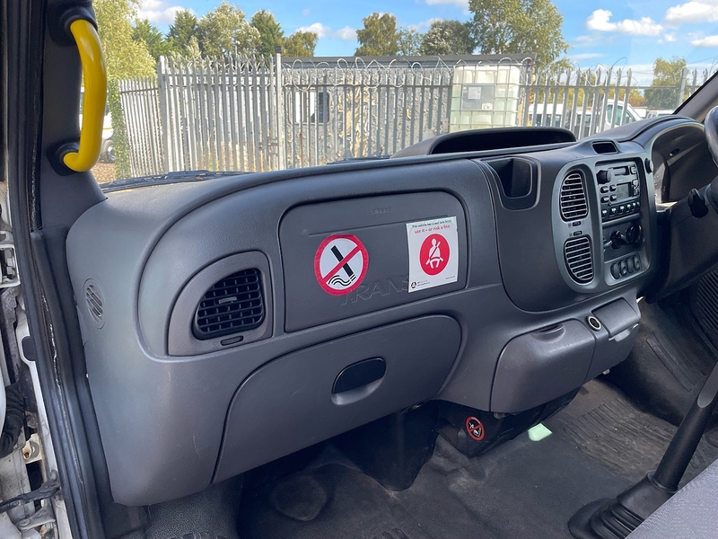 Ford 2.4 Minibus Manual Diesel