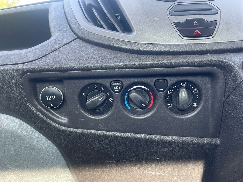 Ford 350 2.0 EcoBlue L4 XLWB DROPSIDE DRW - WHITE