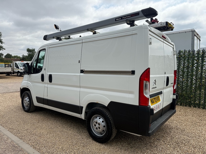 Citroen 2.2 BlueHDI 33 Enterprise SWB L1 H1 PANEL VAN - WHITE