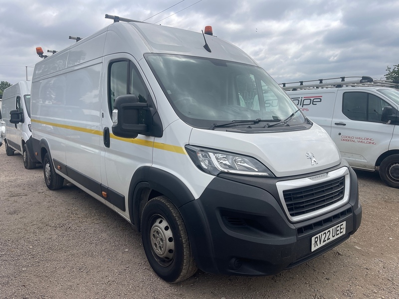 Peugeot BlueHDi 435 2.2 Professional L4 XLWB PANEL VAN - WHITE