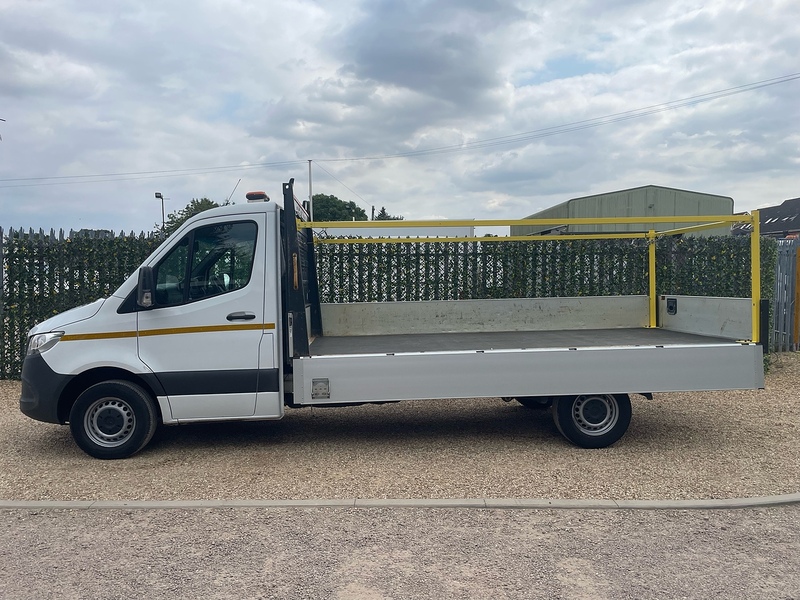 Mercedes-Benz 315 2.0 CDI Progressive L3 LWB DROPSIDE - WHITE