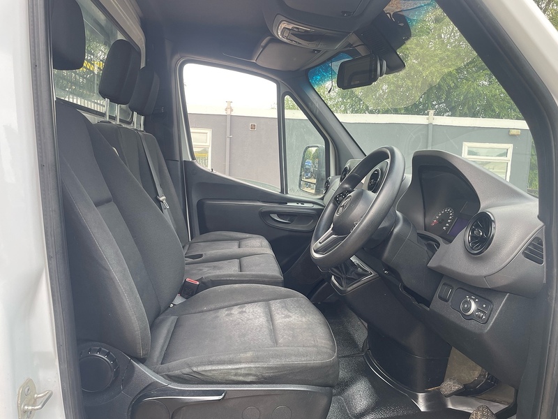 Mercedes-Benz 315 2.0 CDI Progressive L3 LWB DROPSIDE - WHITE