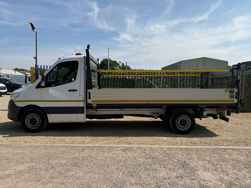 Mercedes-Benz 315 CDI Progressive 2.0 2dr Dropside Manual Diesel