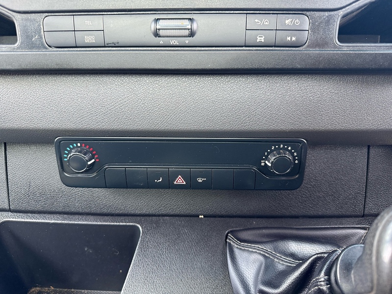 Mercedes-Benz 315 CDI Progressive 2.0 2dr Dropside Manual Diesel