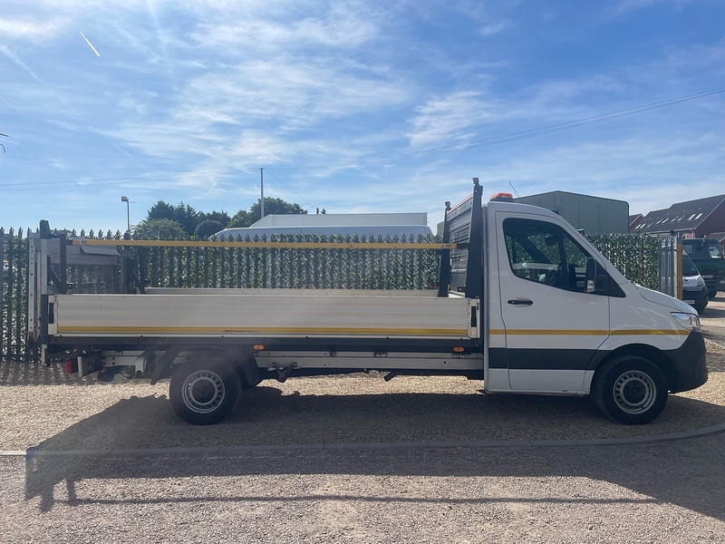 Mercedes-Benz 315 2.0 CDI Progressive L3 LWB 14FT DROPSIDE TAIL LIFT - WHITE