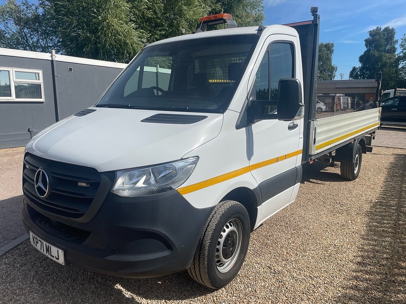 Mercedes-Benz 315 2.0 CDI Progressive L3 LWB 14FT DROPSIDE TAIL LIFT - WHITE