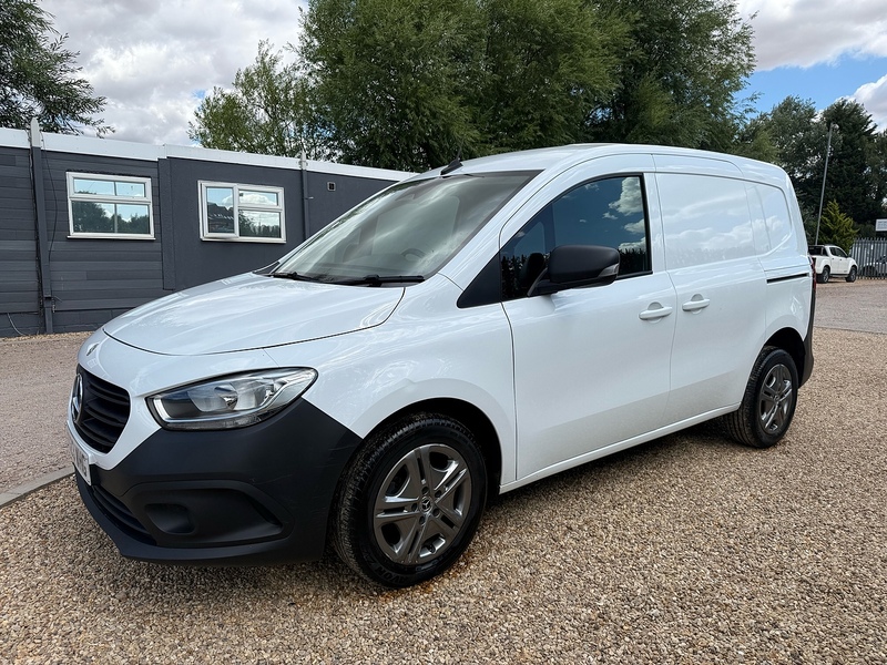 Mercedes-Benz 110 1.5 CDI Progressive SMALL PANEL VAN