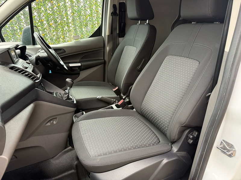 Ford 240 1.5 EcoBlue Trend SWB L1 CREW VAN