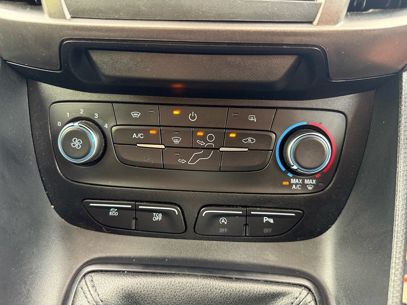 Ford 240 1.5 EcoBlue Trend SWB L1 CREW VAN