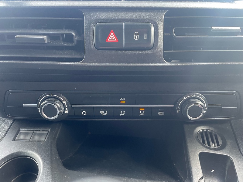 Peugeot BlueHDi 1000 Professional 1.5 5dr Panel Van Manual Diesel