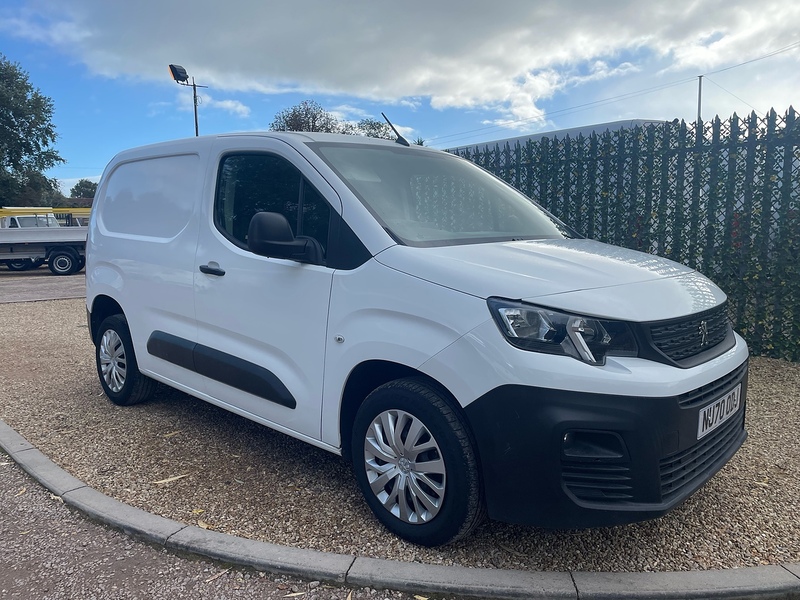 Peugeot BlueHDi 1000 Professional 1.5 5dr Panel Van Manual Diesel