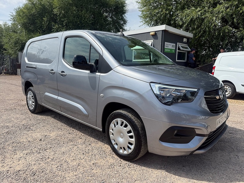 Vauxhall 1.5 Turbo D 2300 Pro L2 H1 LWB PANEL VAN 1.5 6dr Panel Van Manual Diesel