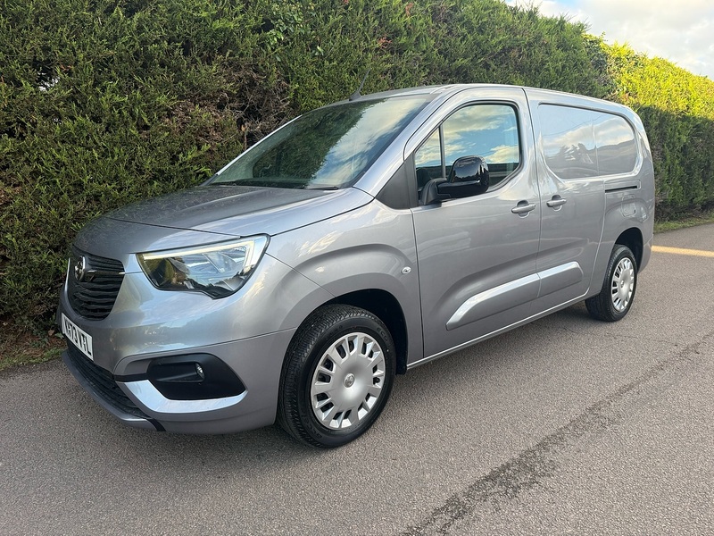Vauxhall 1.5 Turbo D 2300 Pro L2 H1 LWB PANEL VAN 1.5 6dr Panel Van Manual Diesel