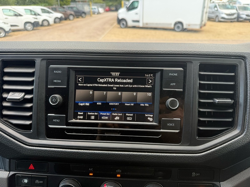 Volkswagen 2.0 TDI CR35 Trendline  L3 LWB PANEL VAN - WHITE 2.0 5dr Panel Van Manual Diesel