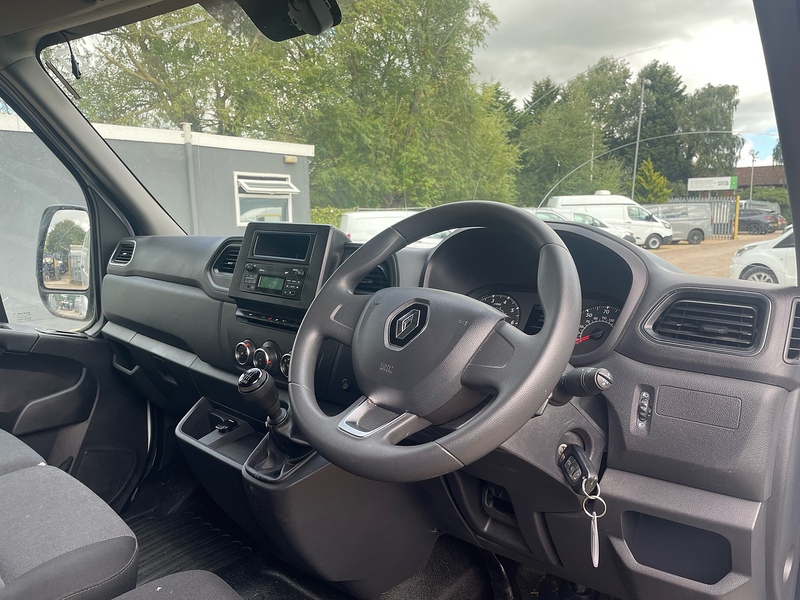 Renault 35 2.3 Dci  Business+ 2.3 L3 LWB PANEL VAN - WHITE 2.3 3dr Panel Van Manual Diesel