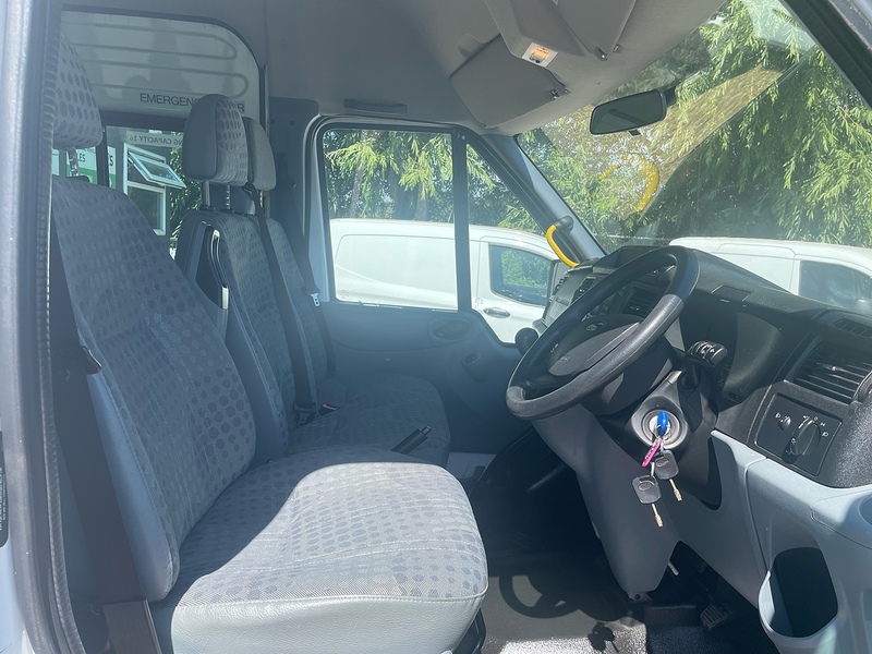 Ford 430 2.2 TDCi LWB 17 SEATER MINIBUS