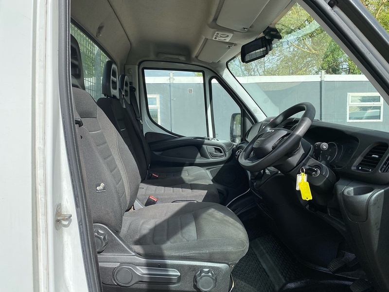 Iveco 2.3D HPI 14V 35S 3750 L3 LWB 14FT DROPSIDE 2.3 2dr Dropside Manual Diesel
