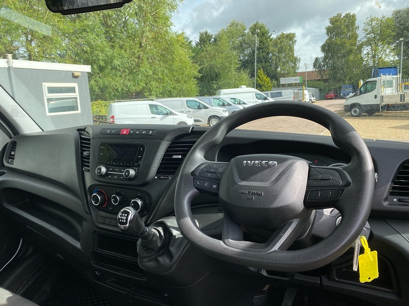 Iveco 2.3D HPI 14V 35S 3750 L3 LWB 14FT DROPSIDE 2.3 2dr Dropside Manual Diesel