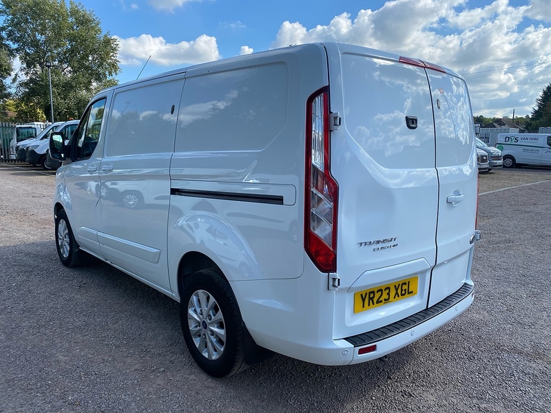 Ford 300 2.0 EcoBlue Limited SWB L1 PANEL VAN 2.0 5dr Panel Van Manual Diesel