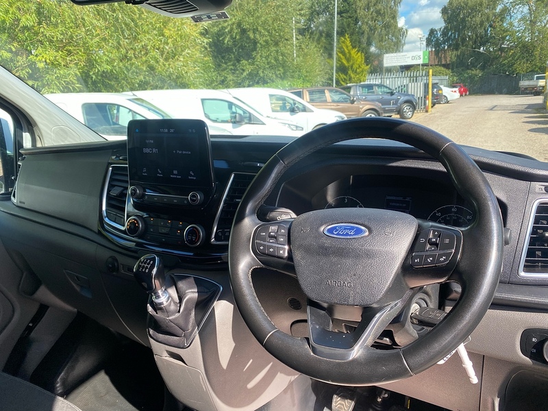 Ford 300 2.0 EcoBlue Limited SWB L1 PANEL VAN 2.0 5dr Panel Van Manual Diesel