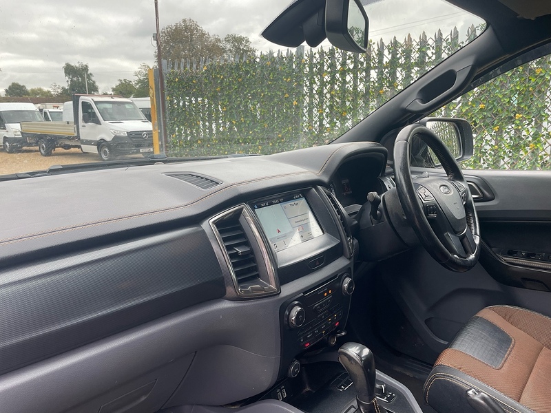 Ford 3.2 TDCi Wildtrak 3.2 4x4 DOUBLE CAB PICKUP TRUCK WITH CANOPY - AUTOMATIC 3.2 4dr Pickup Automatic Diesel