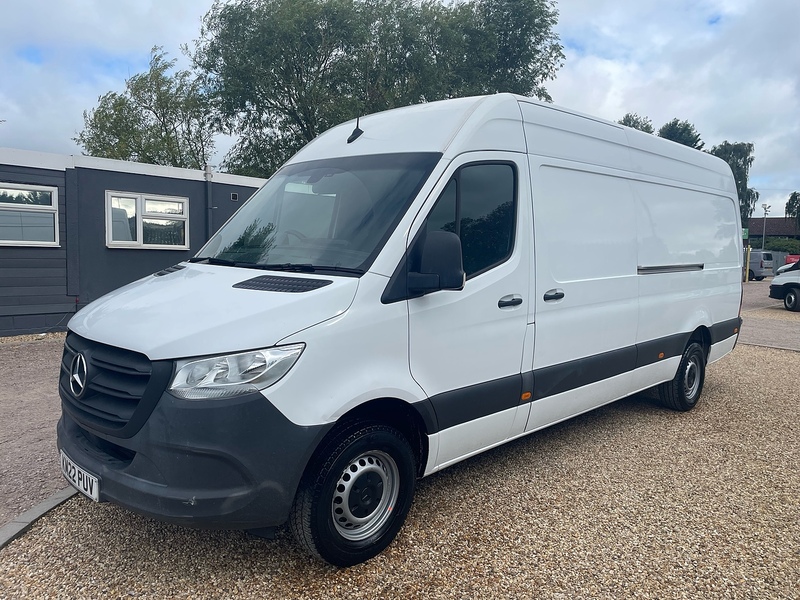 Mercedes-Benz 315 2.0 CDI Progressive L3 LWB PANEL VAN 2.0 5dr Panel Van Manual Diesel