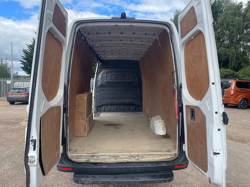 Mercedes-Benz 315 2.0 CDI Progressive L3 LWB PANEL VAN - WHITE