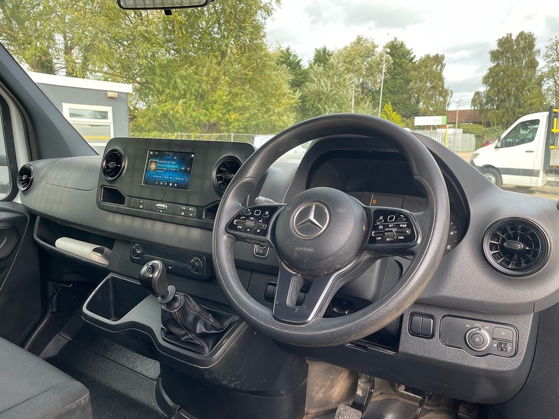 Mercedes-Benz 315 2.0 CDI Progressive L3 LWB 14FT DROPSIDE - WHITE